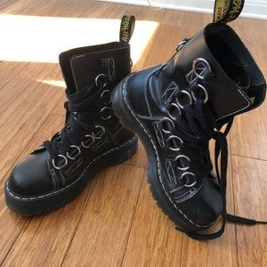 Dr.martens boots